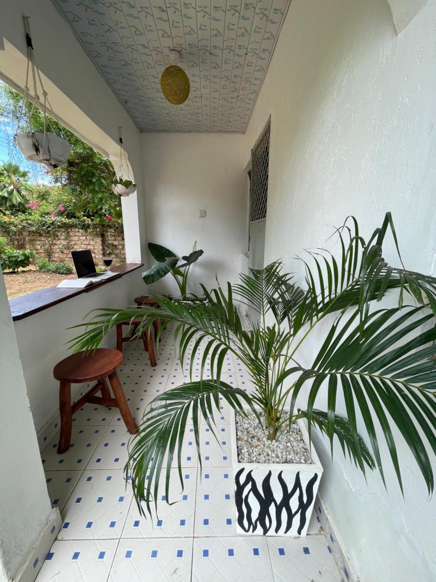 Savita House Diani Magutu 외부 사진